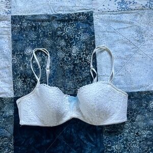 White Lace b’tempt’d Bra 36C